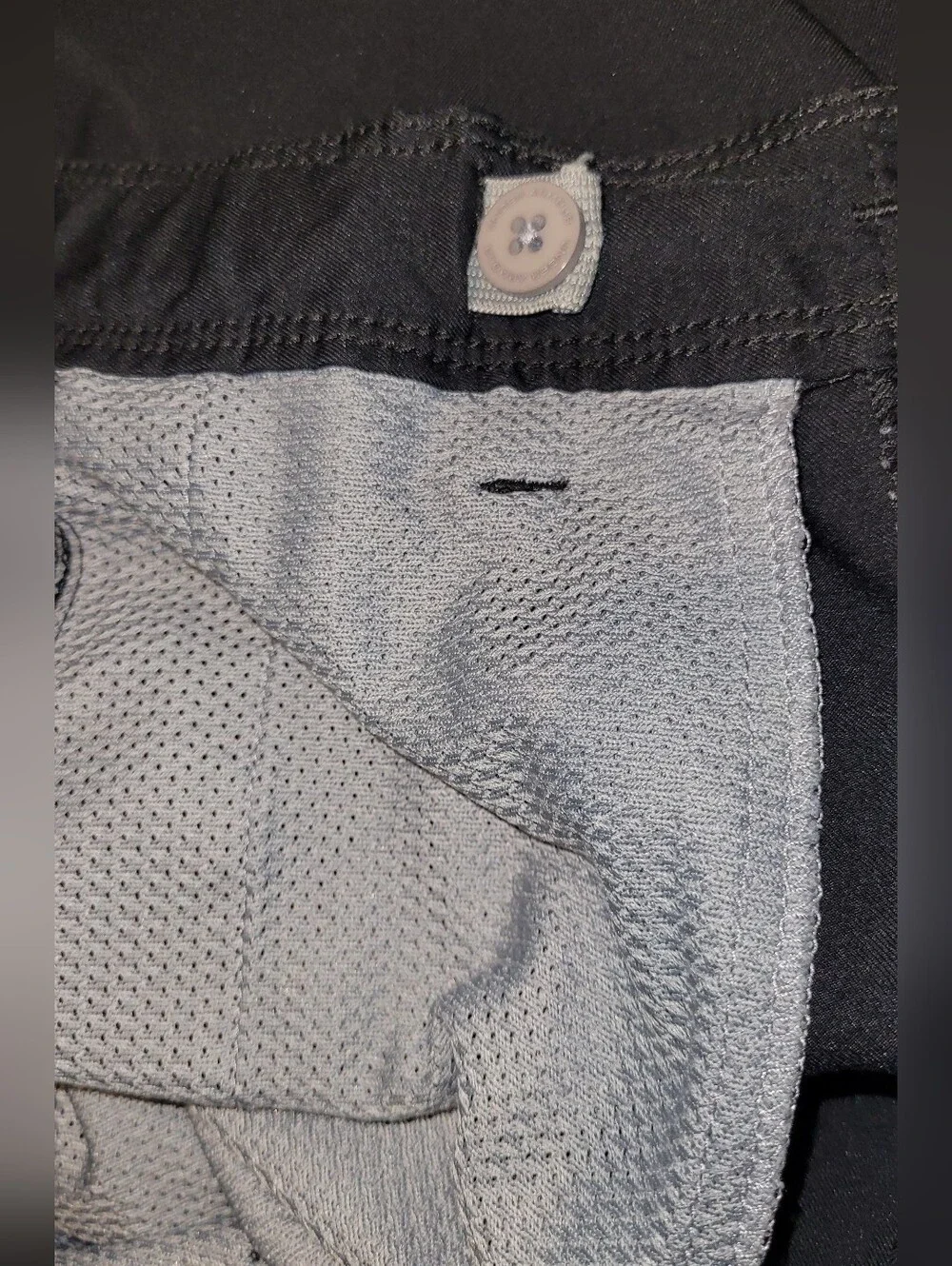 Under Armour Black Youth Medium Shorts